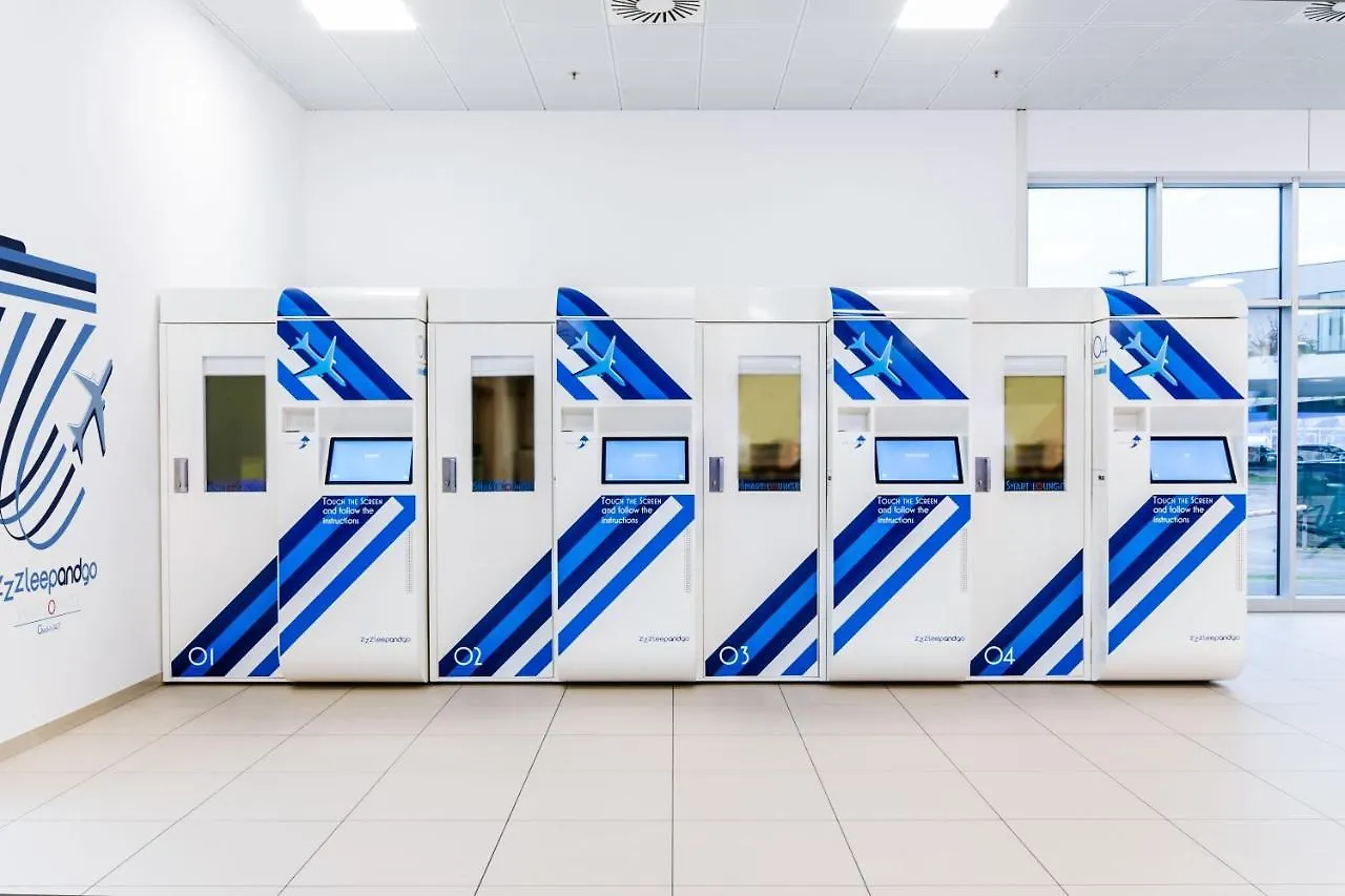 Hotel Resting Pods - Zzzleepandgo Vce Venice Airport Tessera 0*,  Italia