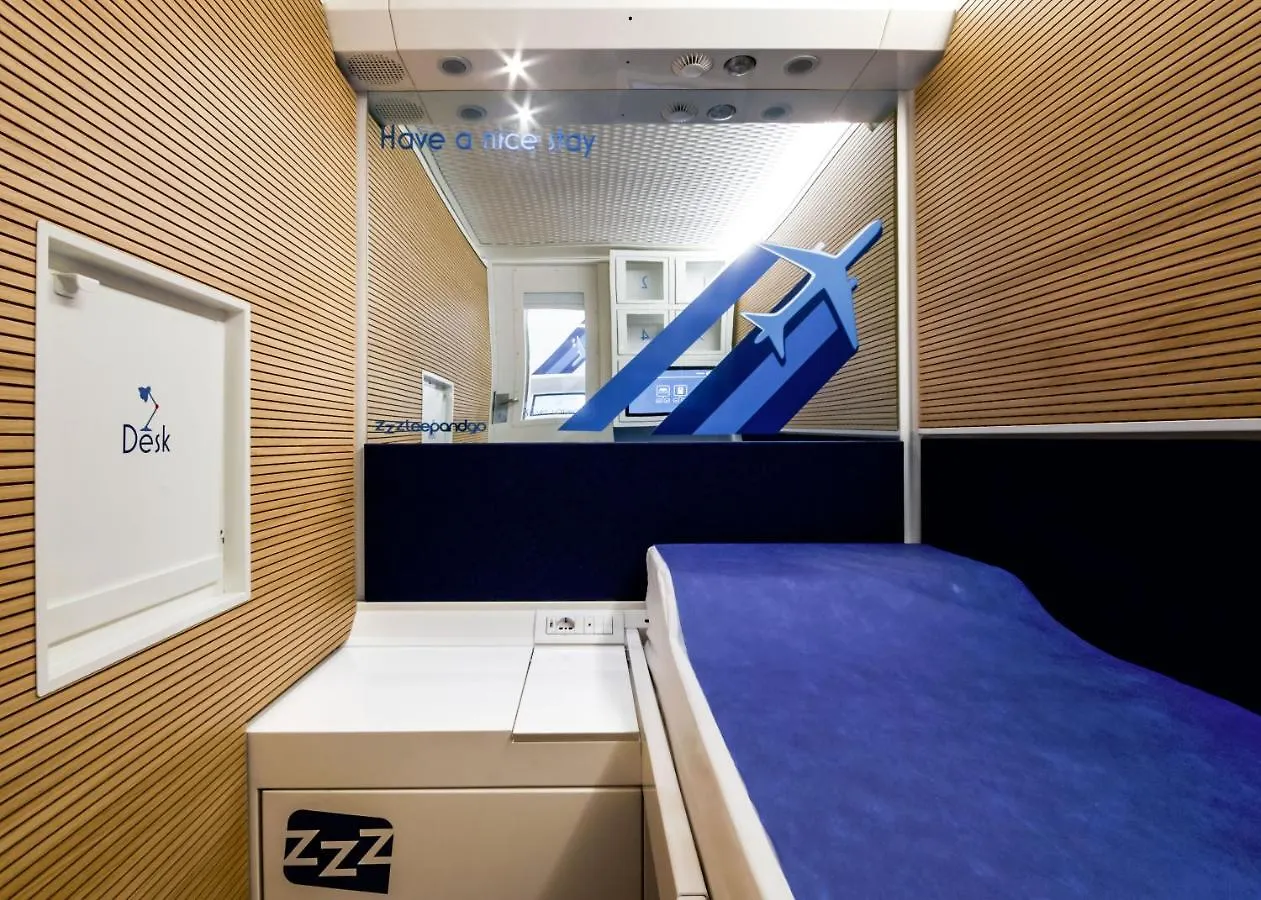 Hotel Resting Pods - Zzzleepandgo Vce Venice Airport Tessera