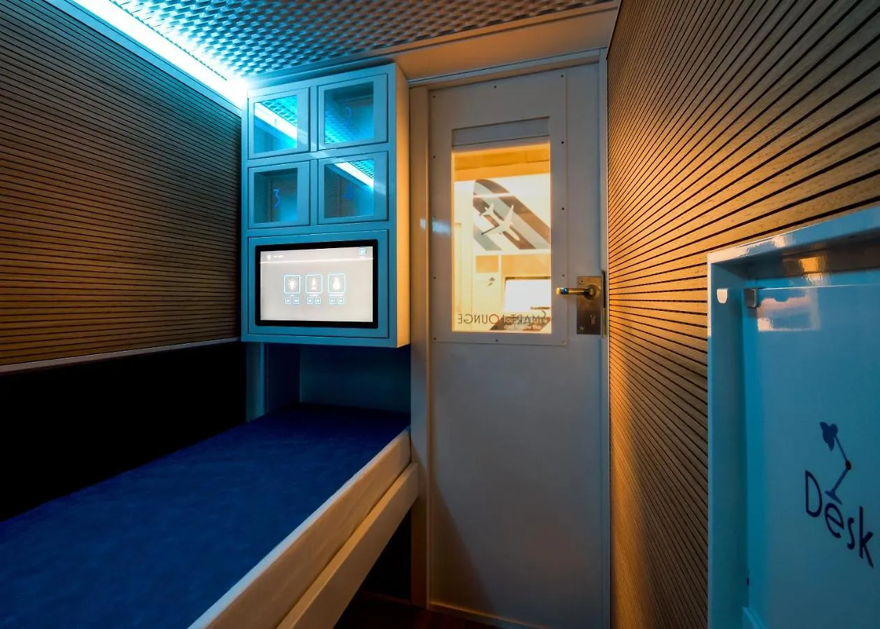 Hotel Resting Pods - Zzzleepandgo Vce Venice Airport Tessera Italia